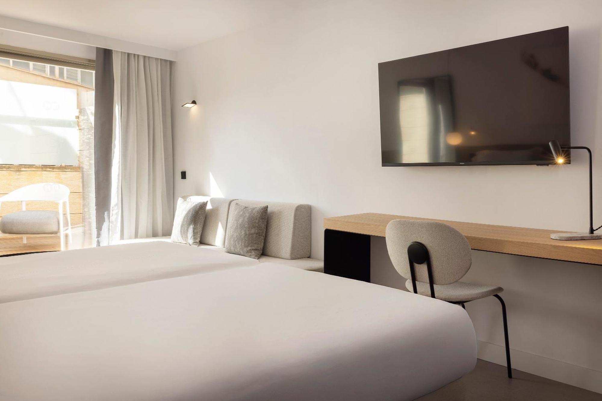 Hm Jaime Iii Hotel 4*